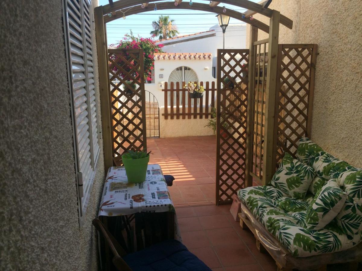 Villa Delgado La Marina de la Torre Εξωτερικό φωτογραφία